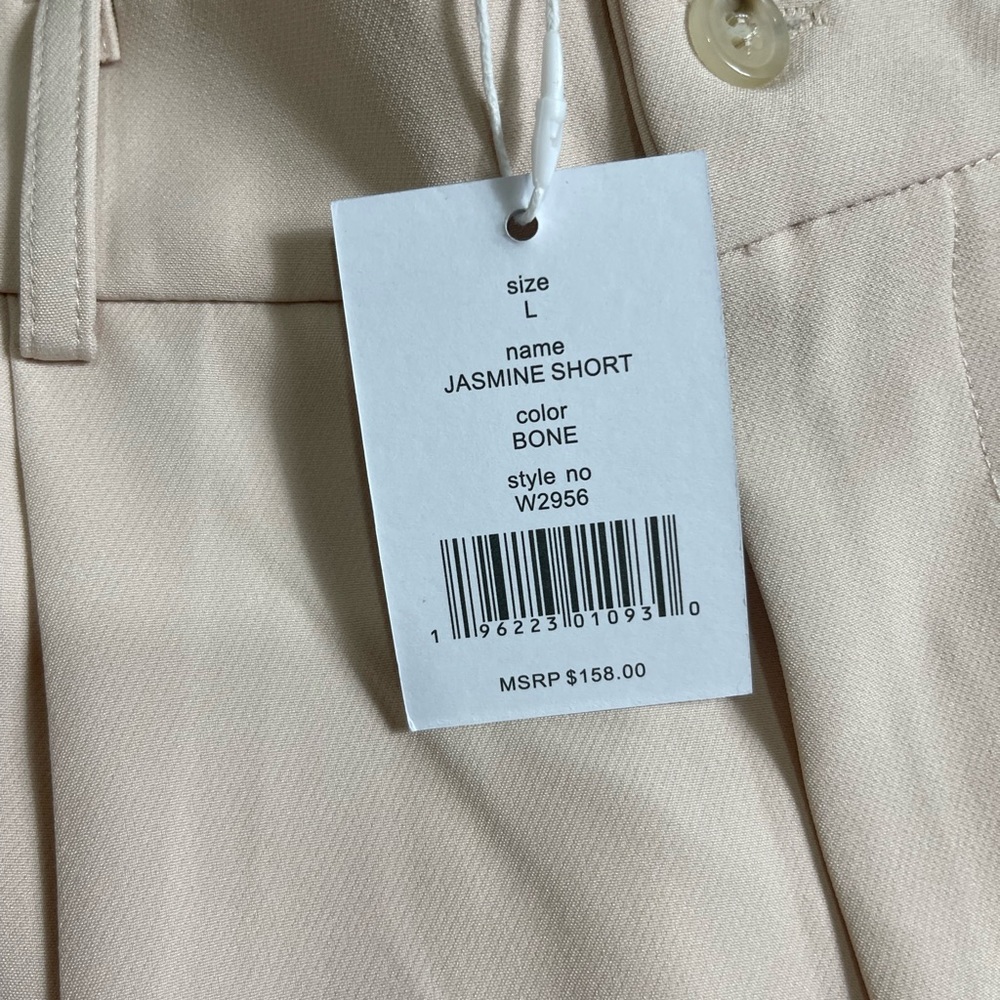 NWT walter baker Jasmine short in bone size L - Picture 3 of 9